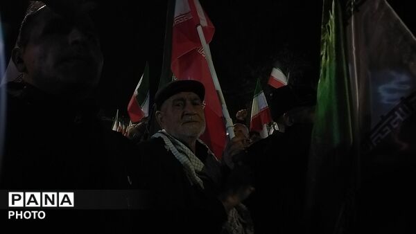 از پیر تا کودک برای حفظ وطن آمدند-۲