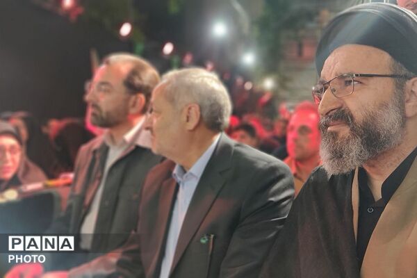 اجتماع فرهنگیان میهن دوست در خیابان کشوردوست