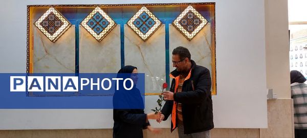 جشن ولادت حضرت علی (ع) و روز پدر در دبیرستان شاهد بحرینیان