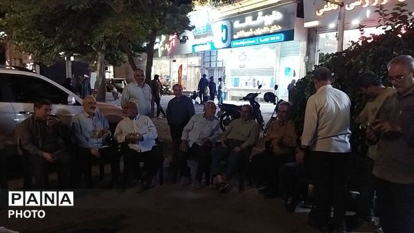 گذری بر فعالیت موکب سرداران مقاومت  در دویست و دومین شب از اجتماعات مردمی بلوار فضل نیشابور 