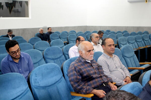  مراسم یادبود زنده یاد حاج محمد عباسی مدیر کل اسبق آموزش و پرورش استان بوشهر 