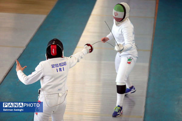 لیگ برتر شمشیربازی دختران