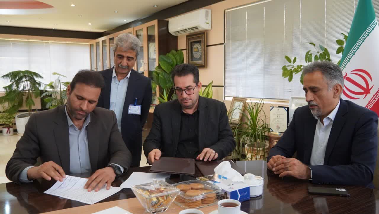 پتروشیمی خراسان ۱۰ میلیارد تومان برای نوسازی و تجهیز هنرستان‌های خراسان شمالی اختصاص داد