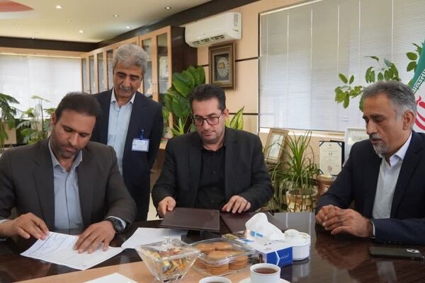 پتروشیمی خراسان ۱۰ میلیارد تومان برای نوسازی و تجهیز هنرستان‌های خراسان شمالی اختصاص داد