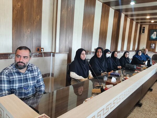 جلسه شورای آموزش و پرورش در عباس آباد