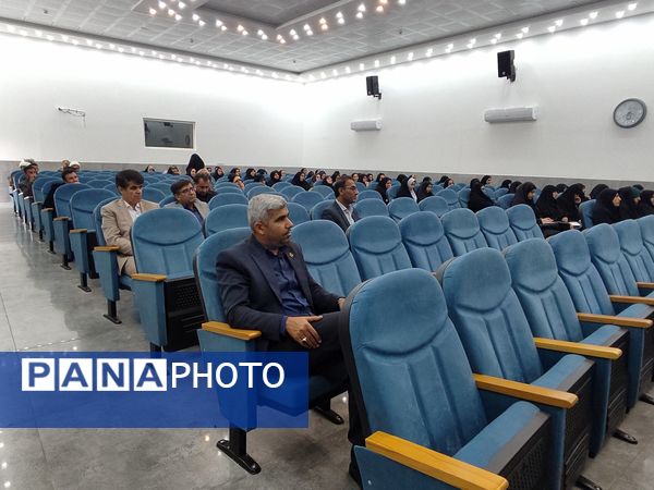 روایت مهدویت فرهنگیان بوشهر در روزهای دهه فجر