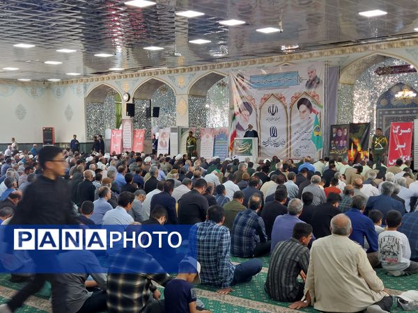 برگزاری نماز جمعه در کاشمر 