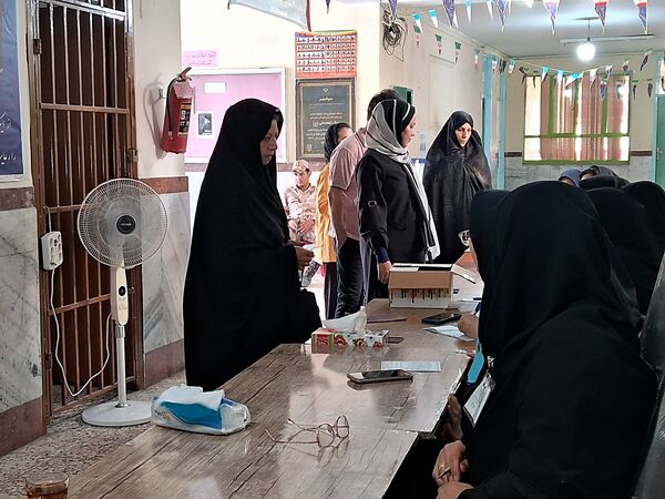 حضور مردم گالیکش پای صندوق‌های رأی