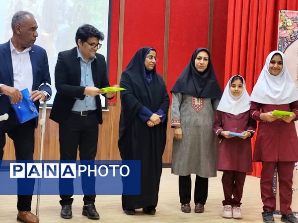 جشنواره خوانش حکایت‌های گلستان سعدی  در فرهنگسرای باغشهر فین