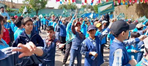 حضورخادمیاران امام رضا (ع) در آموزشگاه شهید رسول نم‌نبات ناحیه۴ اصفهان 