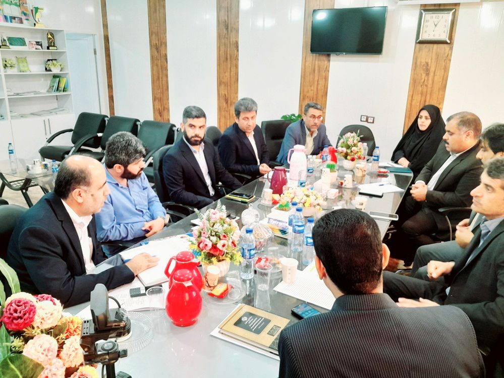 جلسه استانی دومین دوره مسابقه ملی دانش‌آموزان حافظ خوان ایران در بوشهر