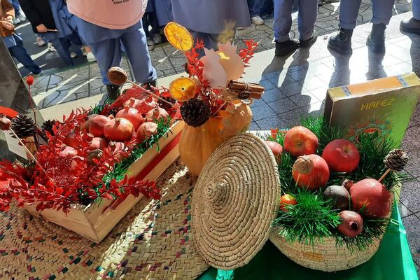 برگزاری مراسم جشن یلدا در مدرسه مهرآیین و مدرسه مریم بهارستان۲