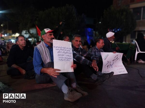 هم‌نشینی‌های همیشگی در حسینیه امام خمینی (ره)