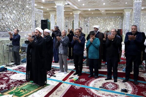 ارادتمندان اهل‌بیت در شب چهارم فاطمیه گرد هم آمدند