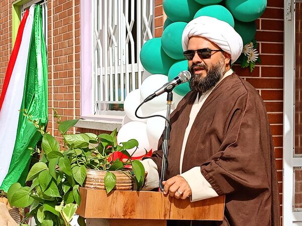 لبخند شادی بر لب های دانش آموزان فدافن؛ مدرسه جدید میزبان آنان خواهد بود 