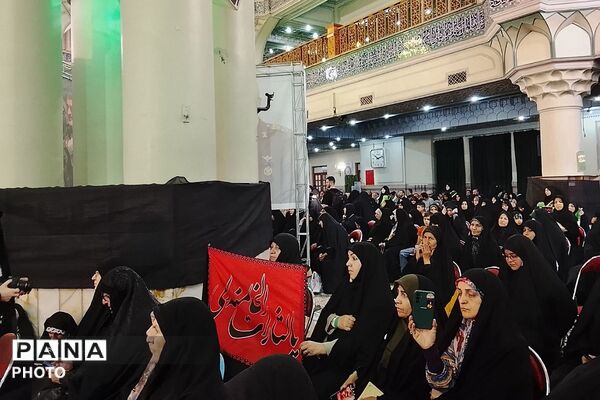مراسم سالگرد شهادت سپهبد حسین سلامی در حرم مطهر شاه عبدالعظیم حسنی