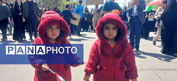 سربازان کوچک در حمایت از کودکان فلسطین