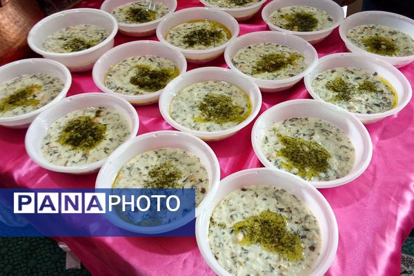 از سنت تا خلاقیت، برگزاری نمایشگاه صنایع دستی یلدا در دبیرستان توحید یک