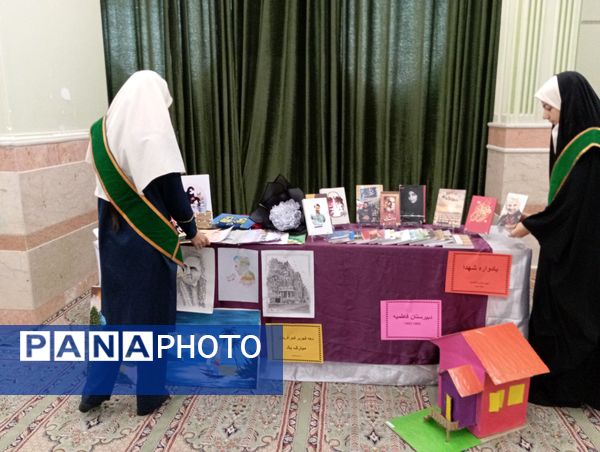 برگزاری یادواره شهدا در آموزشگاه دخترانه فاطمیه ملارد 