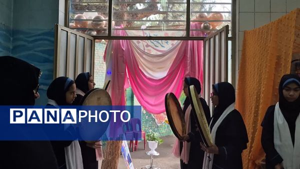 هفته ماها، فرصتی برای درخشش استعدادهای هنری دانش‌آموزان دبیرستان شهید همت