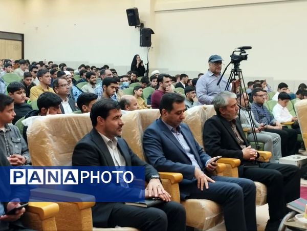 اختتامیه  چهل و سومین دوره مسابقات قرآن، عترت و نماز استان اصفهان به میزبانی کاشان 