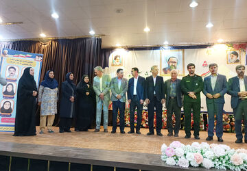 جشنی باشکوه برای تقدیر ازمقام والای معلم در آباده