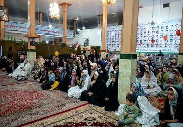 اعتکاف دختران نوجوان در شهرستان بام و صفی‌آباد