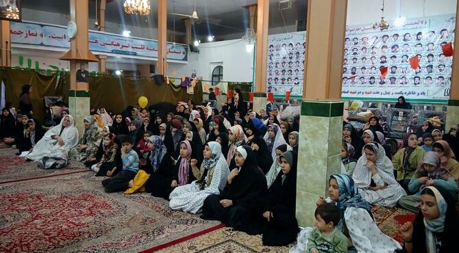 اعتکاف دختران نوجوان در شهرستان بام و صفی‌آباد