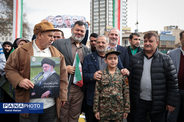 حضور وزیر آموزش و پرورش در راهپیمایی ۲۲ بهمن