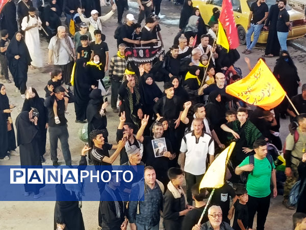 عاشقان حسینی در مسیر پیاده‌روی اربعین حسینی