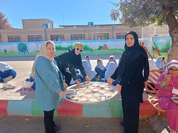 عزاداری ایام فاطمیه در دبستان  بنت الهدی صدر ۲