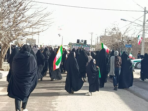 حضور پرشور مردم در راهپیمایی ۲۲ بهمن شهرستان کندر