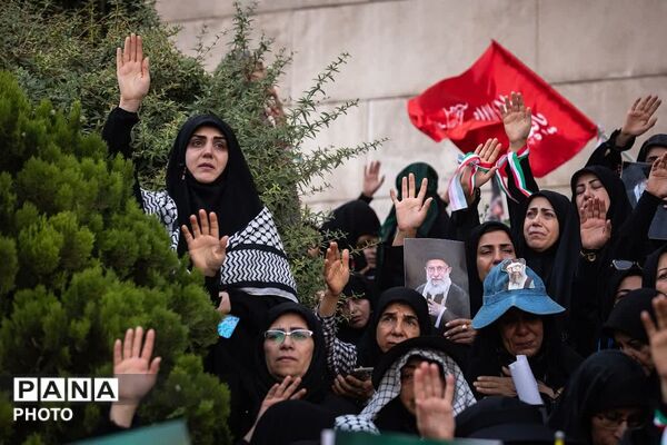 دومین روز مراسم بدرقه و وداع با رهبر شهید مقاومت