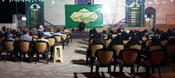 شکوه جشن میلاد پیامبر رحمت (ص) در جوار مسجدالنبی(ص) نیم‌ور