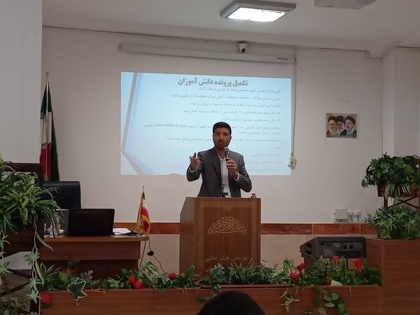کارگاه آموزشی توانمندسازی مدیران و معاونان اجرایی مدارس متوسطه اسلامشهر