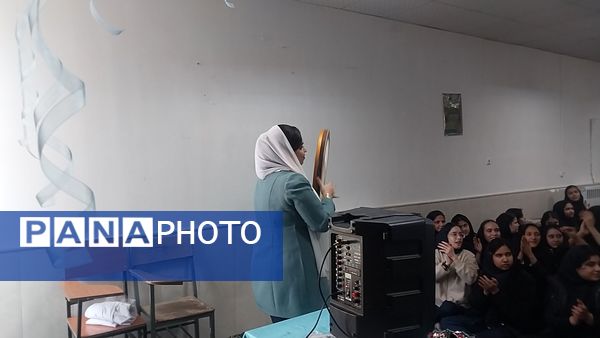 جشن ولادت امام زمان (عج)در مدرسه عزت طلایی