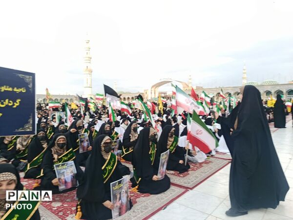 رژه «بانوان جان فدای ایران» در بلوار پیامبر اعظم قم