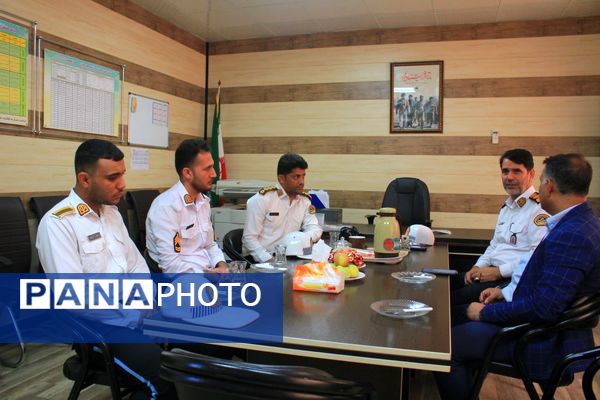 برگزاری کارگاه آموزشی راهنمای و رانندگی در مدرسه شاهد بندرعباس