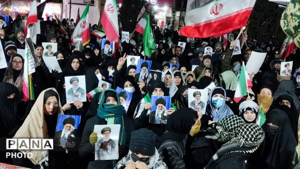  یازدهمین شب مراسم شهادت آیت الله سید علی خامنه‌ای در بلوار فضل 