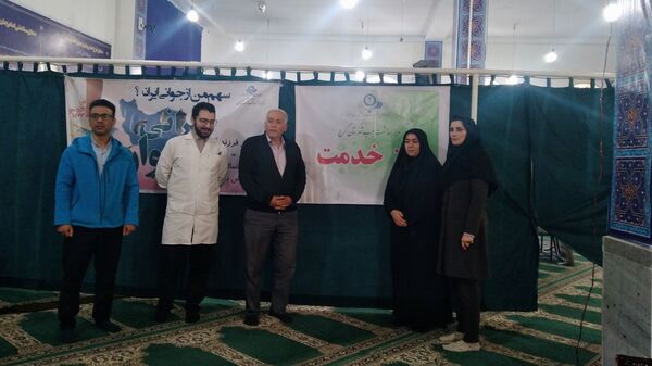 میزخدمت رایگان به‌مناسبت روز پرستار در ماهدشت‌ کرج