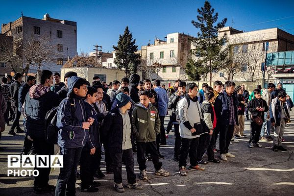 نور ایمان و رقابت؛ مسابقات قرآن، عترت و نماز دانش‌آموزان پسر در منطقه کهریزک 