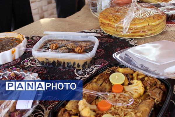 جشنواره غذا و صنایع دستی در اردوی تمشک دختران استان بوشهر