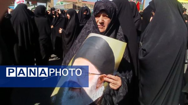 ۱۳ آبان؛ روز تجلیل از آگاهی، فداکاری و نقش‌آفرینی نسل جوان ایران