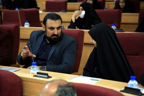 نشست صمیمی مدیران رسانه با استاندار قم