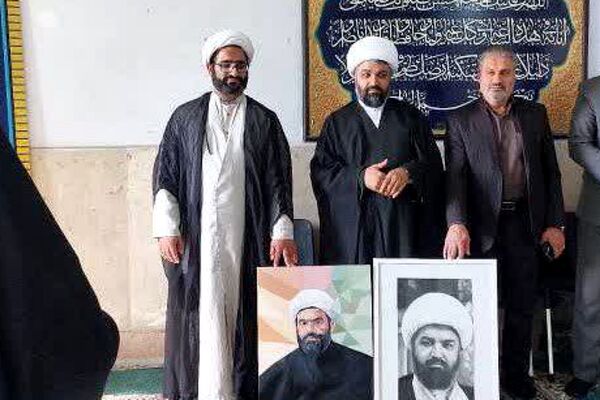 برپایی نماز جماعت مدارس کهریزک با حضور امام جمعه منطقه 