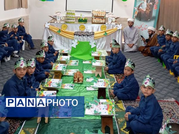 جشن قرآن در دبستان حاج محمد عجب شیر 