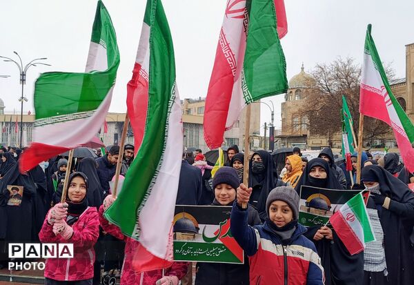 حضور نوجوانان همدان  در روز جهانی قدس