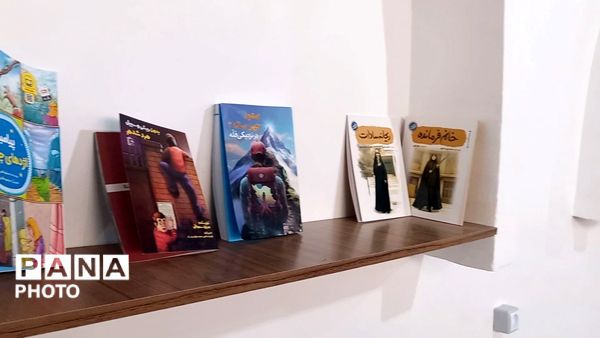  حضور دانش آموزان وکودکان در مجموعه فرهنگی آدینه شهر بار