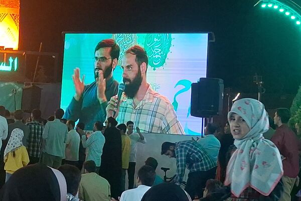 حال و هوای کافه شهدا در شب میلاد نبی اکرم(ص) و امام جعفر صادق (ع)