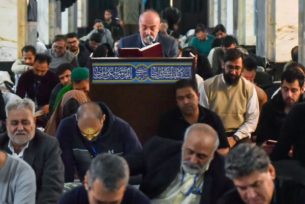 آیین معنوی اعتکاف در حرم مطهر رضوی- ۳
